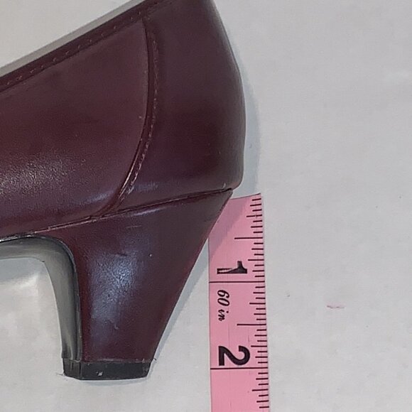 naturalizer N5 comfort US Susy brown slip on heels w/silver tone chain size 7M - Picture 14 of 16